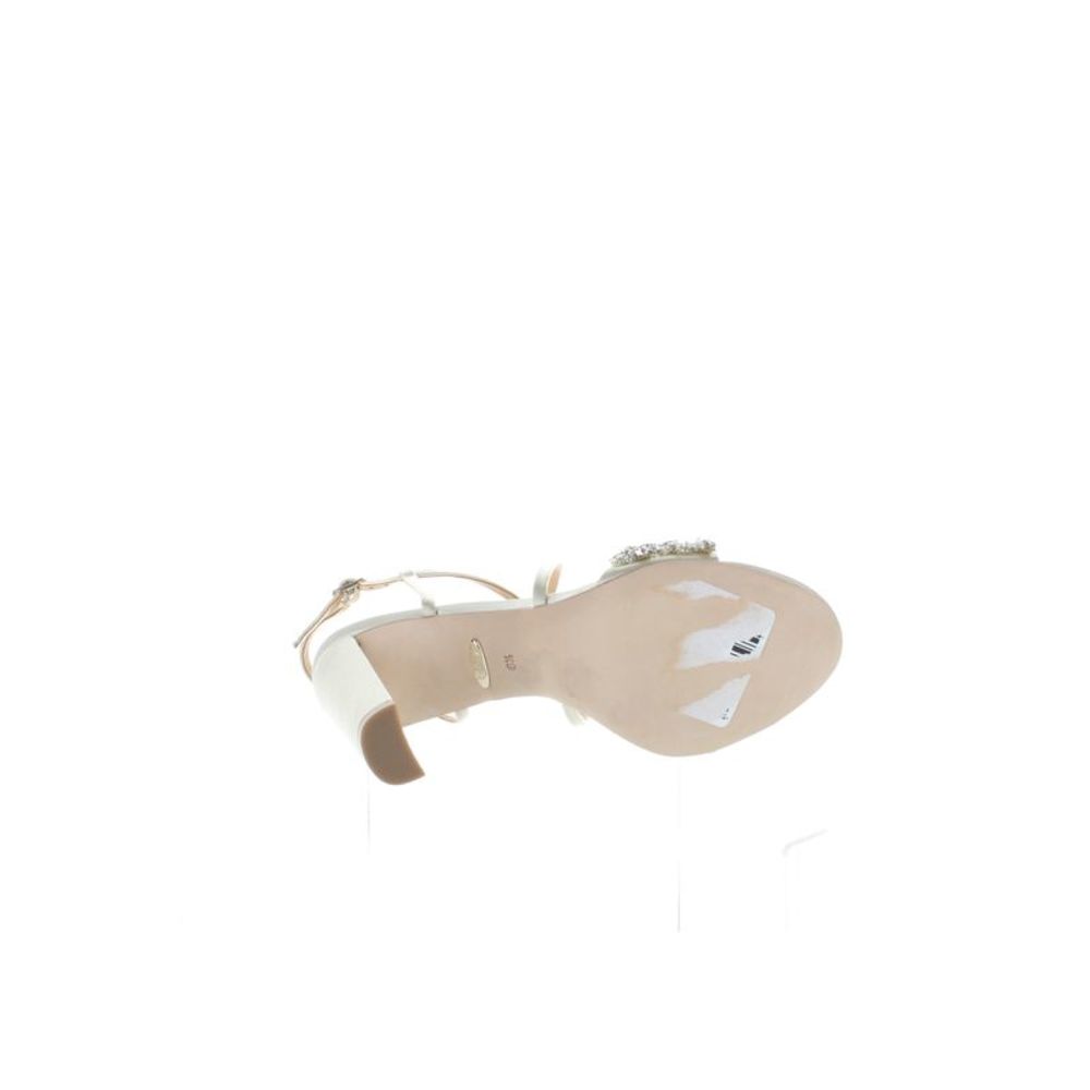 Badgley Mischka Womens Carolyn White Ankle Strap Heels Size 6.5 Medium (B, M) - Picture 4 of 4